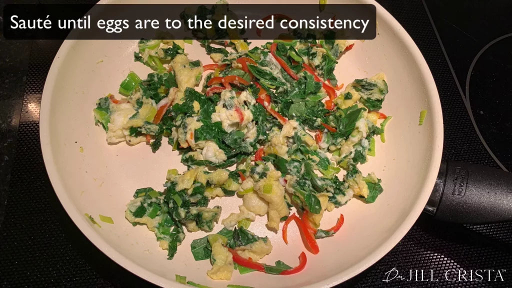 Green Eggs Recipe: Quick Mold-Recovery Breakfast with Veggies